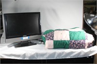Insignia TV Monitor and Quilt