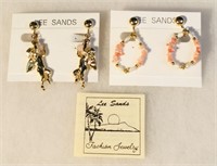 (2) pr earrings Lee Sands