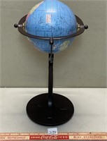 HEAVY METAL STAND WITH GLOBE