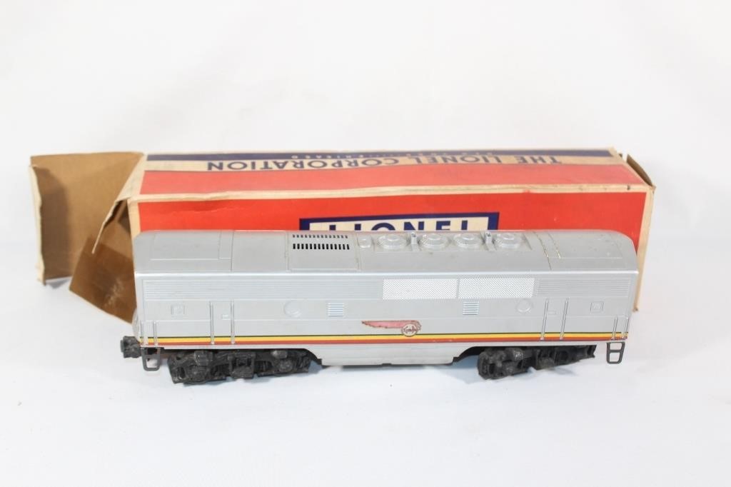 Lionel Trains No. 2243C Santa Fe "B" Unit w/box