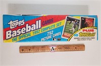 Unopened Topps Baseball Cards "1992 Complete Set"