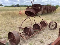 VINTAGE ROLLER IMPLEMENT