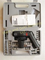 Cordless reversible twisting screwdriver