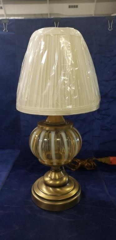 (1) Fenton Lamp (17" Tall)