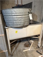 Galvanized Wash Tub, Galvanized Bucket and Vintage