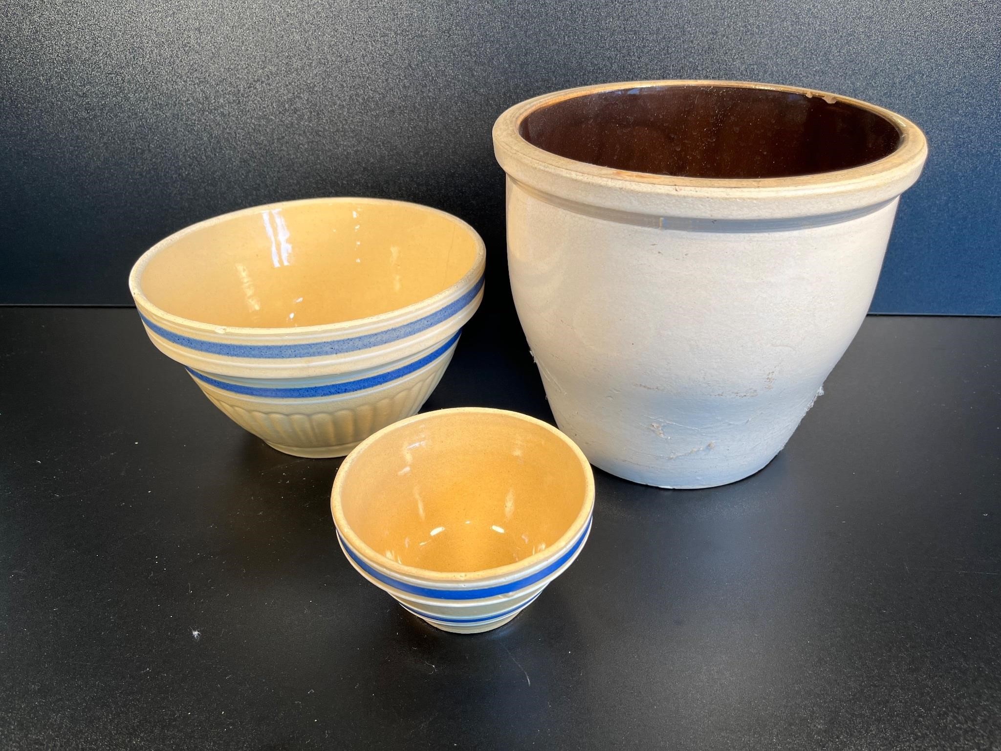 2 Vintage Stoneware Mixing Bowls & Crock