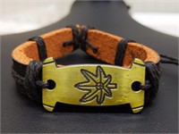 Leather bracelet