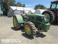 OFF-SITE John Deere 5105ML Wheel Tractor