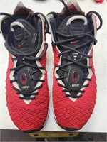 Nike BQ3177-601 LeBron sz6.5 shoes