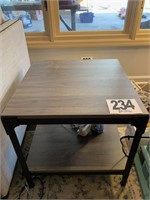 Side Table (20 x 20 x 20) (Matches 221) (Den)