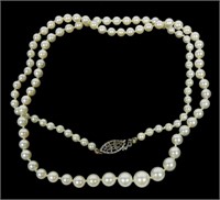 20" Graduated cultured pearl necklace