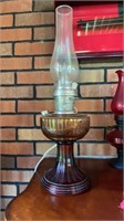 Vintage Amber Lincoln Drape Electrified Oil Lamp.