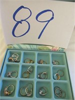 LARGE LOT OF COSTUME JEWELRY RINGS