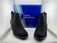 White Mountain New in the box boots