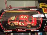 DIECAST NASCAR