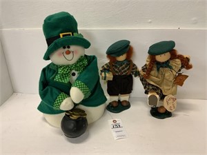 St Patrick’s Snowman, 2 Lizzie High Dolls