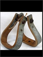 METAL STRAPPED WOOD STIRRUPS