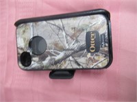 Older Otter Phone Case