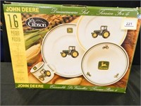 John Deere Dinnerware Set for (4)