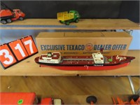 BATTERY OPPERATED TEXACO SHIP WITH BOX