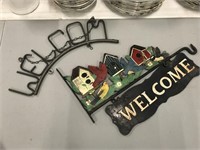 Welcome Sign w/ seasonal accessories