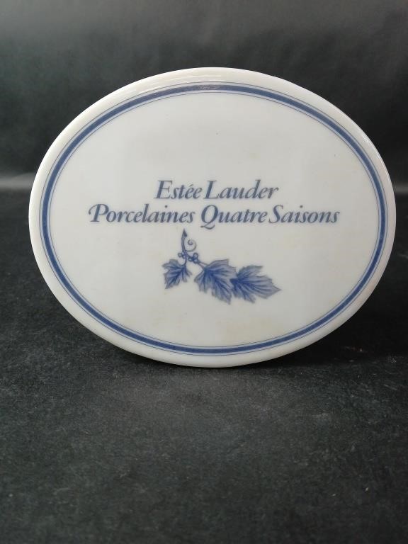 Estee Lauded Porcelain Quatre Saisons Counter Sign