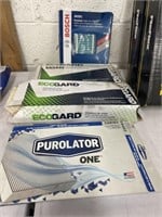 Lot of 4 assorted branded air filters (1)