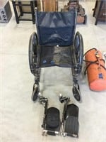 Cruiser III/Drive wheelchair