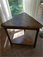 Corner Table made of Repurposed Wood