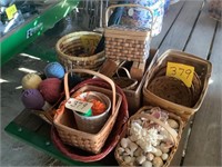 Approx.17 Various baskets, shells, yarn and umbrel