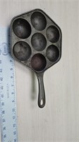 Aeble Skiver cast iron pan