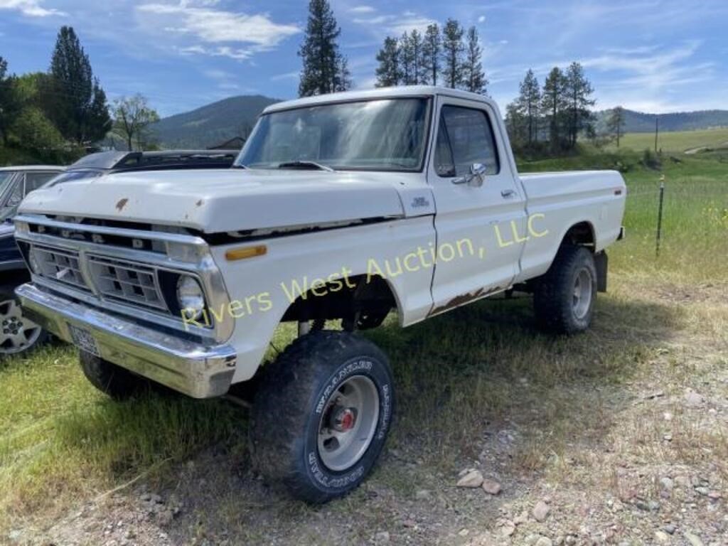 1975 Ford F-250 custom short box Project