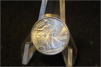 1/10thoz .999 Fine Silver Walking Liberty Coin