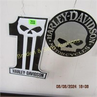 GROUP OF 2 HARLEY DAVIDSON WALL DECORATIONS