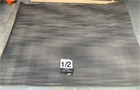 6' x 8' Area Rug (see 2nd photo)