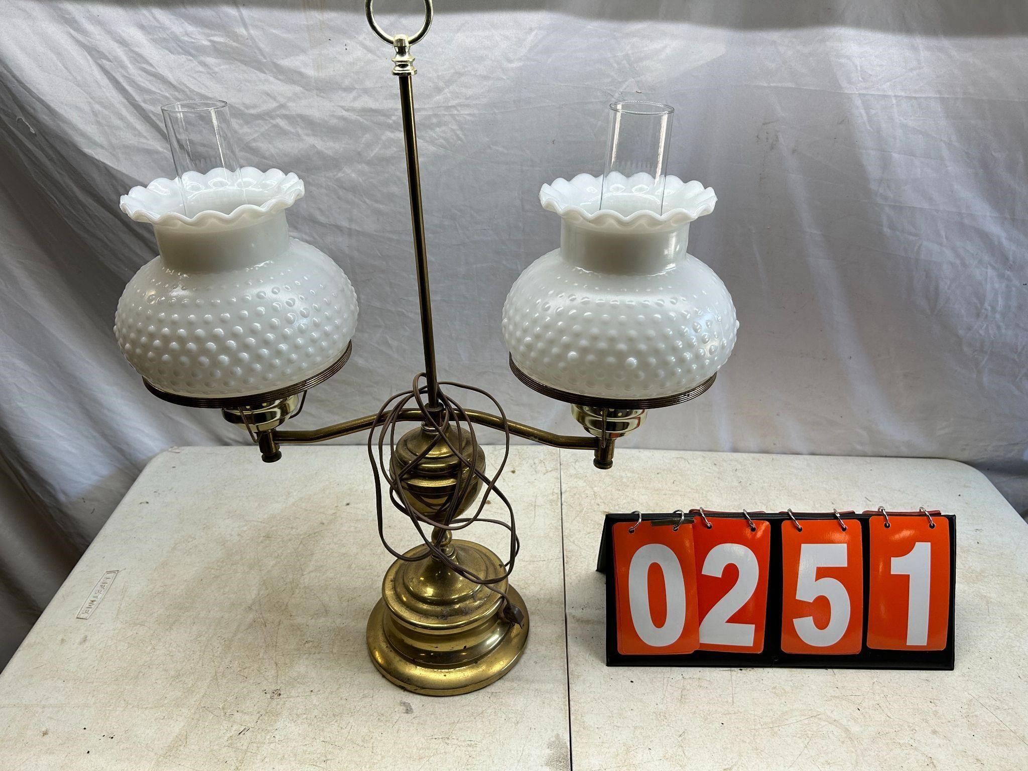 Double Hobnail Lamp