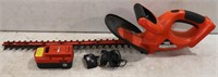 Black & Decker 18Volt Hedge Trimmer