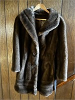 Tissavel Brown Mid length Faux Fur