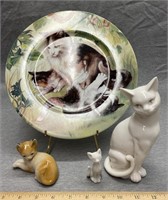 Vintage St. Martin Plate Cat Figurines Japan