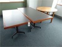 2 rectangular tables, 1 round table
