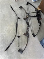 2 Compound bows and recurve bow