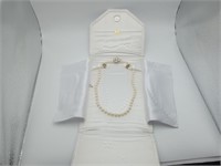 14K Gold Diamond Cultered Pearl Strand Necklace