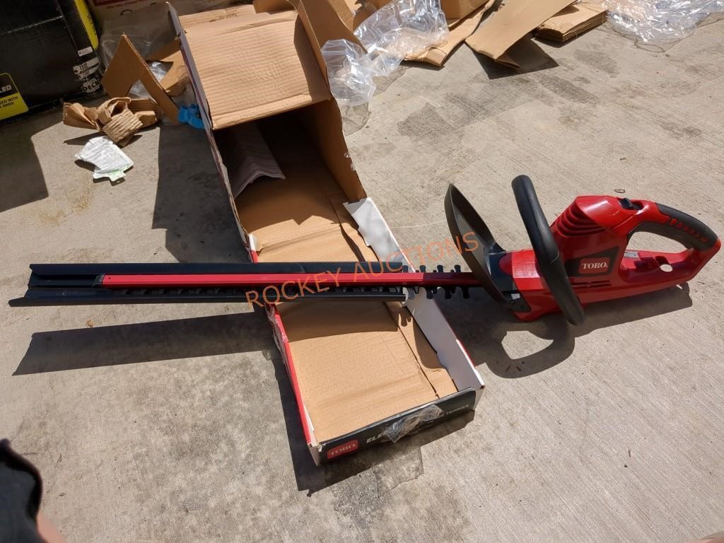 Toro corded 22" hedge trimmer