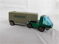 Hot Wheels Redline - Van Lines semi with green cab