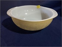 PYREX yellow bowl; scratch marks