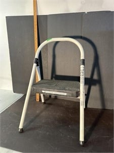 Cosco 1 step folding stool