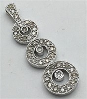 10k White Gold & Diamond Pendant