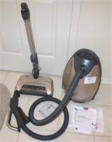 Kenmore Elite 700 series vacuum with