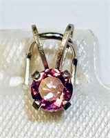 925 Sterling Silver 0.32 ct Garnet Pendant