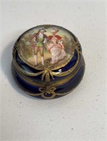 Antique French porcelain trinket box,